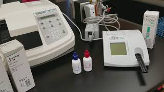 医学检验 最新课程：尿液分析与临床检验实操：质控、镜检与化学分析要点封面
